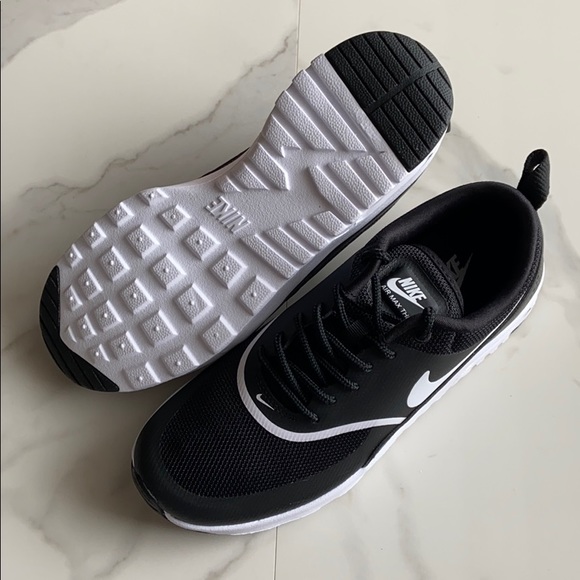 NWT Nike Air Max Thea black - Picture 8 of 8
